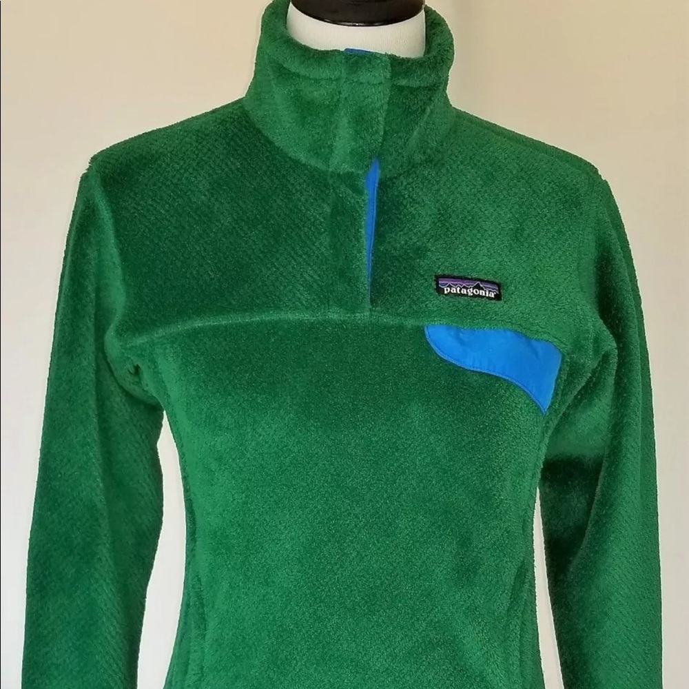 Patagonia Green 1/4 Snap Pullover Front Pockets